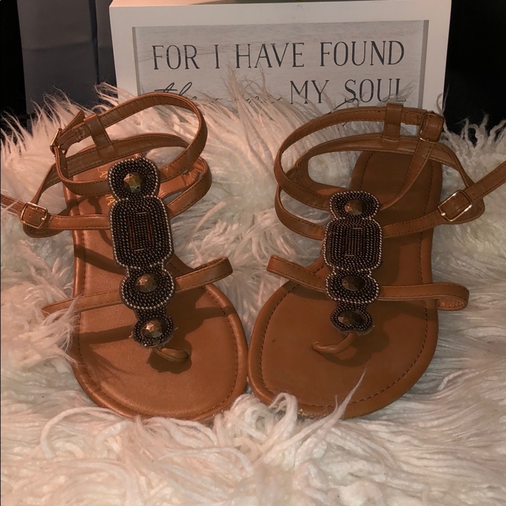 Cognac sandals